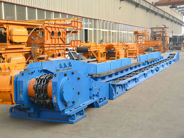 刮板輸送機(jī)